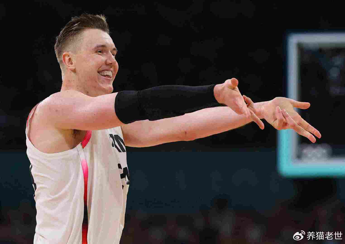 开云官网-日本队临阵换将,韩日男篮火药味十足,三一节让比赛变了味|日本男篮|韩国|归化|韩国队|球员_新浪体育_新浪新闻