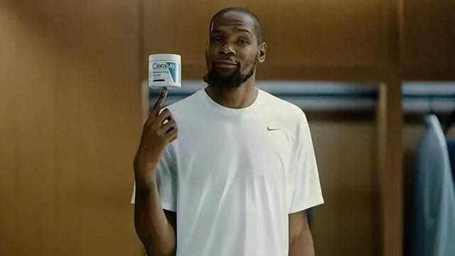 开云体育APP下载-2小时血赚1400万!“杜小帅”把网友的嘲讽变现了|凯文·杜兰特|适乐肤|布鲁克林篮网队|休斯敦火箭队|凯文-杜兰特_新浪体育_新浪新闻