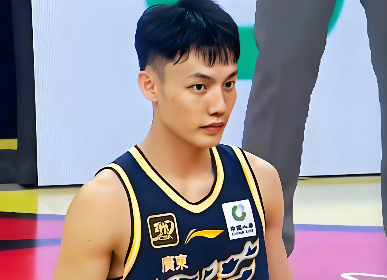 开云体育APP下载-广东队发文祝贺徐杰