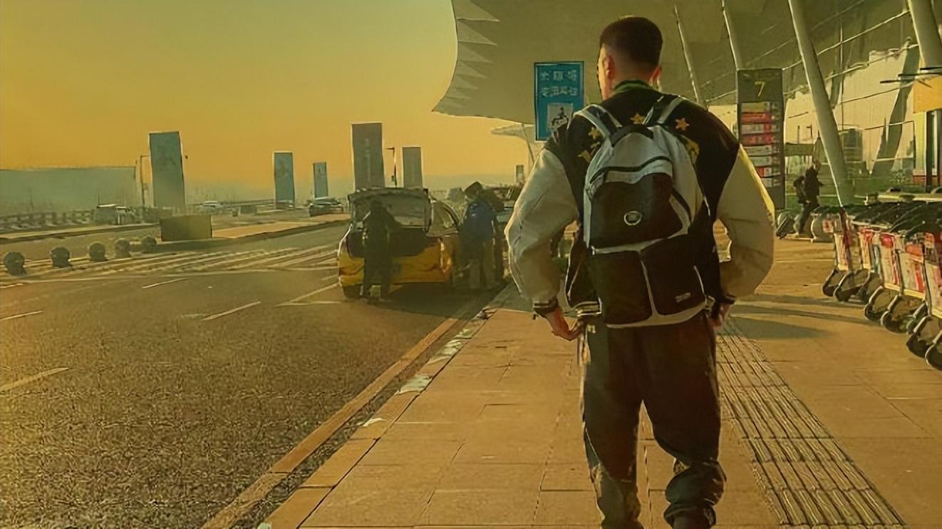 支持的远多于挑刺的，杨鸣不必道歉！新华社也关注报道，排面拉满